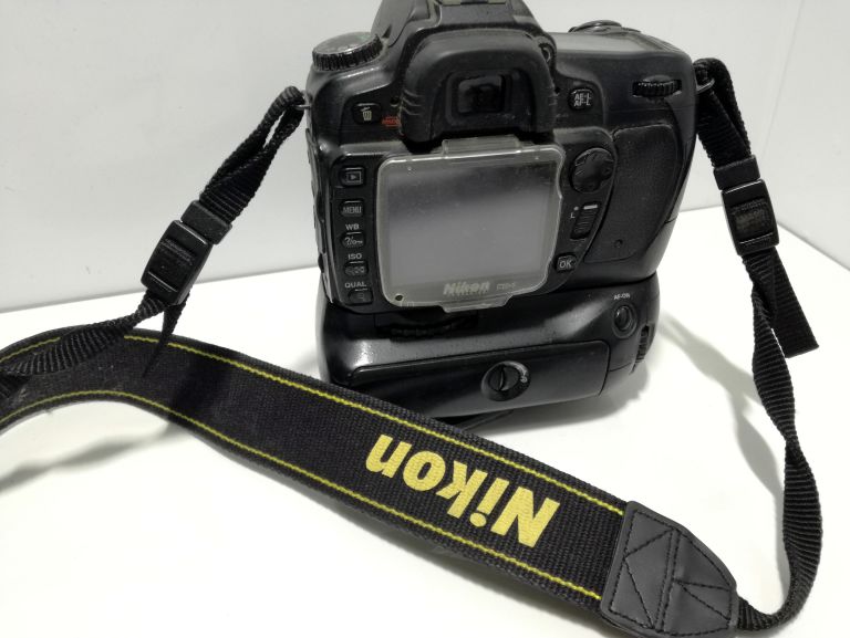 APARAT NIKON D80 + GRIP + OBIEKTYW OD LOOMBARD!!