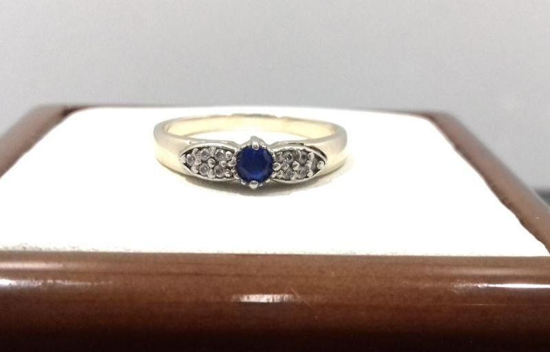 zloty-pierscionek-z-niebieskim-oczkiem-585pr-227-kamien-inny-kamien