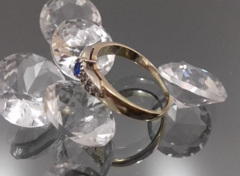 zloty-pierscionek-z-niebieskim-oczkiem-585pr-227g-traugutta-15-radom