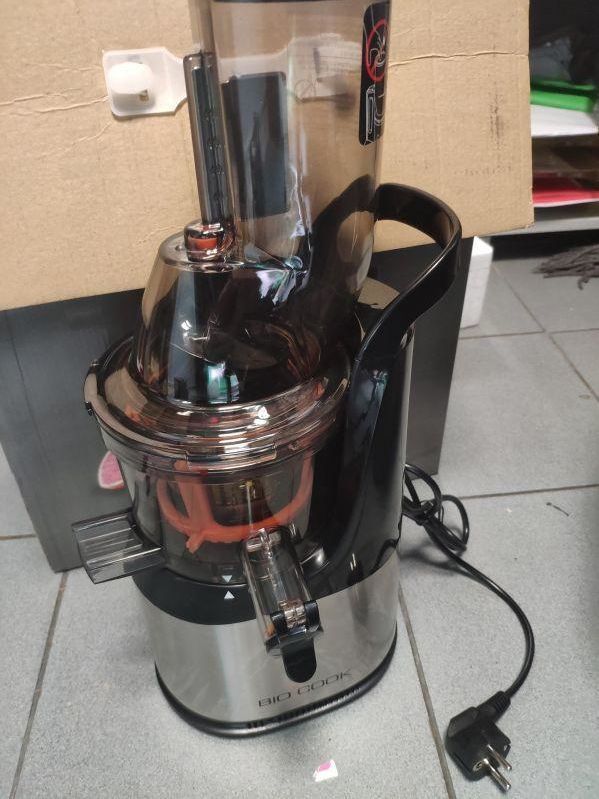 wyciskarka-wolnoobrotowa-bio-cook-wolnosci-4-chorzow