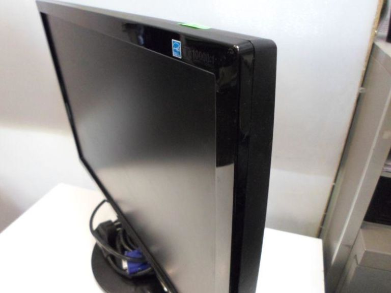 monitor-samsung-ls22my-okablowanie-promo-stan-uzywany