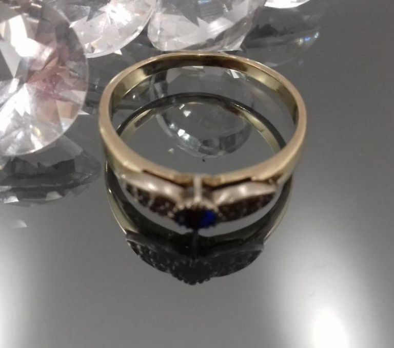 zloty-pierscionek-z-niebieskim-oczkiem-585pr-227g-material-zloto