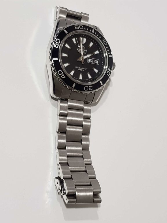 zegarek-orient-75001b6-material-paska-stal