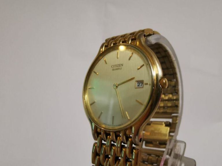 zegarek-citizen-4774-funkcje-datownik