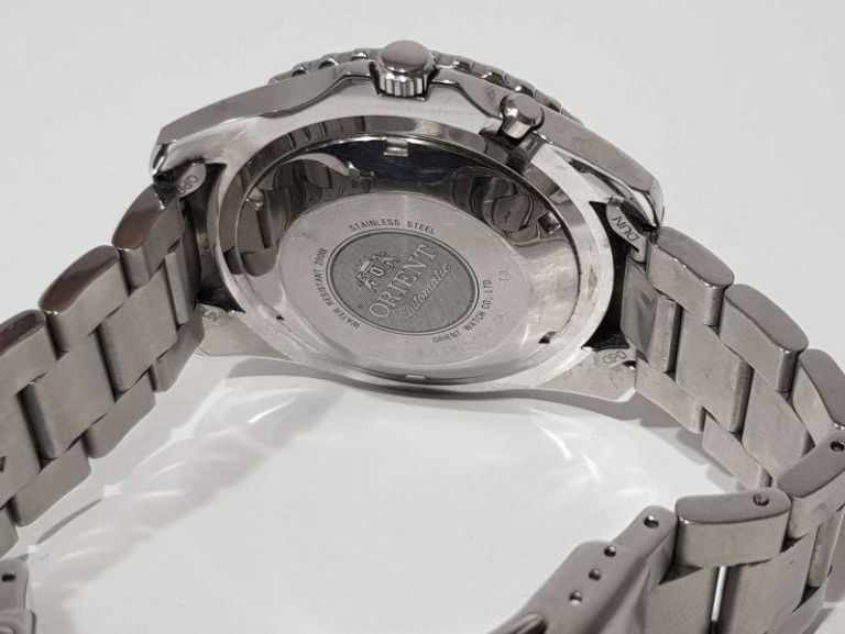 zegarek-orient-75001b6-wodoszczelnosc-200m-wr200