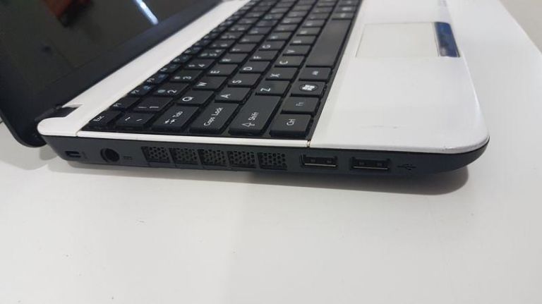 netbook-msi-u135dx-win-xp-150gb-dysku-przekatna-ekranu-10