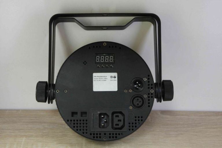 reflektor-led-stroboskop-12x6-okragly-marka-led