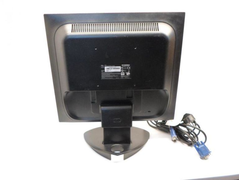 monitor-17-hyundai-x73s-marka-inna