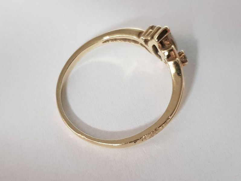 zloty-pierscionek-14k-198g-material-zloto