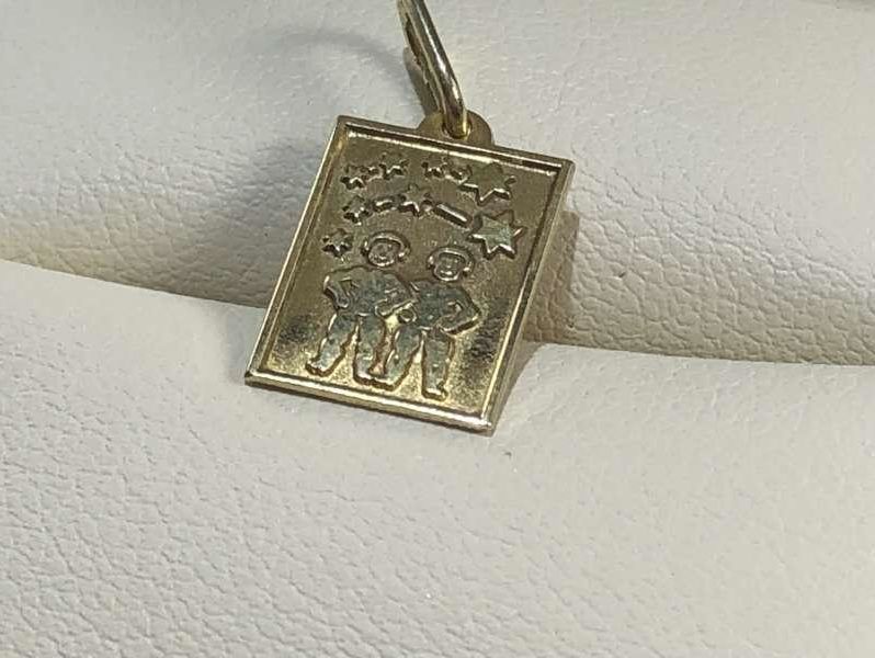 zlota-zawieszka-bliznieta-pr585-091g-stan-uzywany