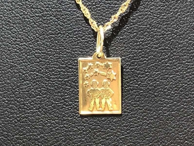 zlota-zawieszka-bliznieta-pr585-091g-material-zloto