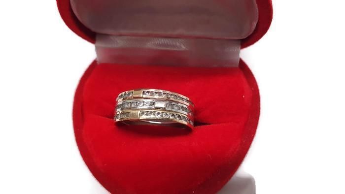 zloty-pierscionek-pr585-256g-rodzaj-wyrob-jubilerski