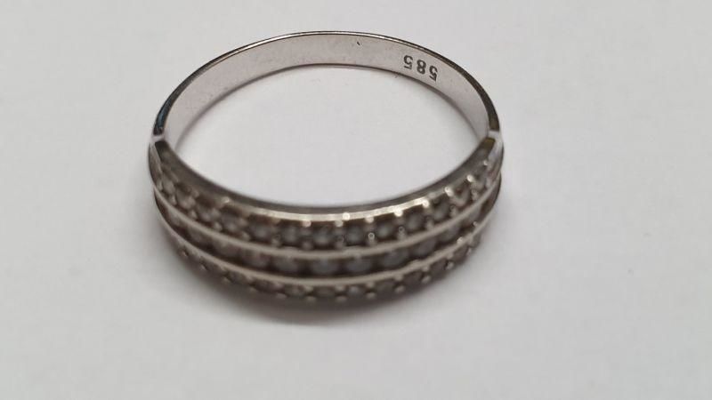 biale-zloto-pierscionek-309-585-material-zloto-biale