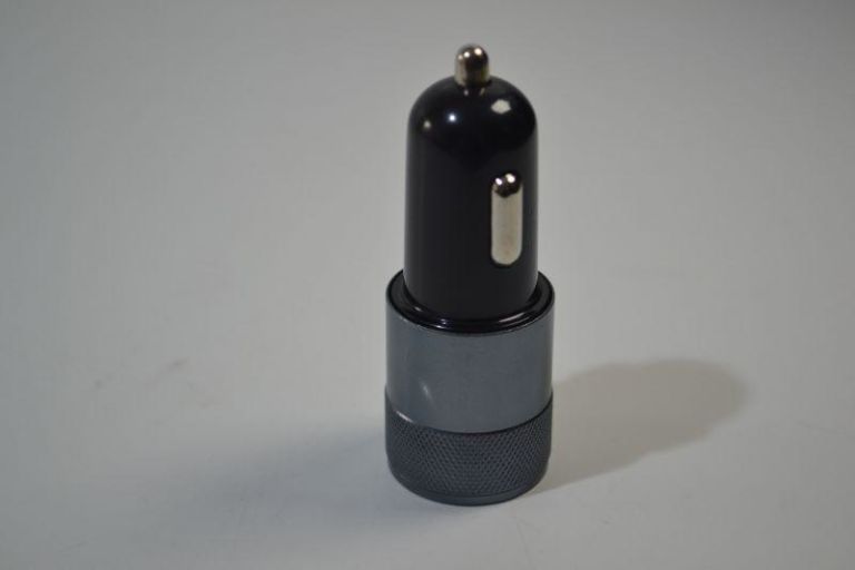 ladowarka-samochodowa-aluminiowa-vega-2x-usb-glowna-62-poznan-ska-x