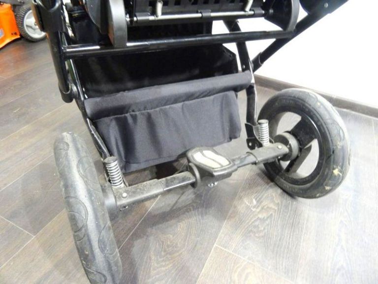 wozek-dzieciecy-commi-izzi-go-stelaz-inny