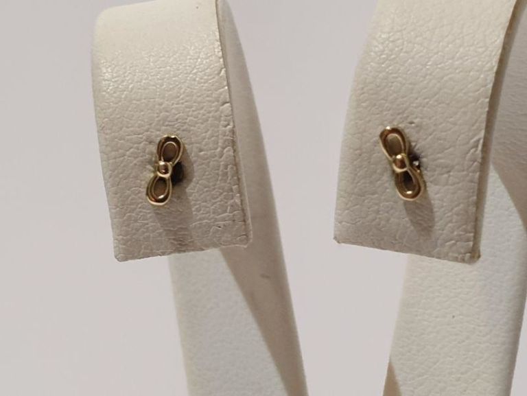 zlote-kolczykii-nieskonczonosc-pr585-051g-stan-powystawowy