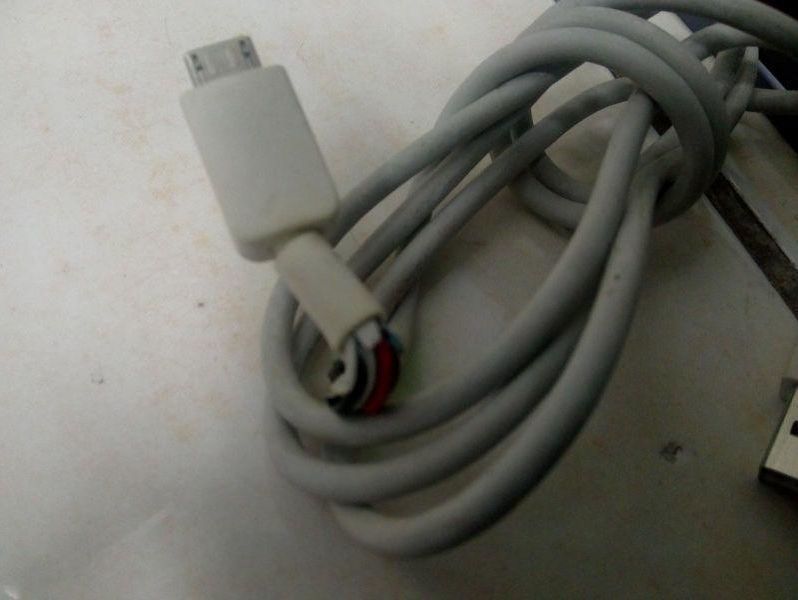 tablet-yoga-tab3-pro-ladowarka-pudelko-komunikacja-wi-fi