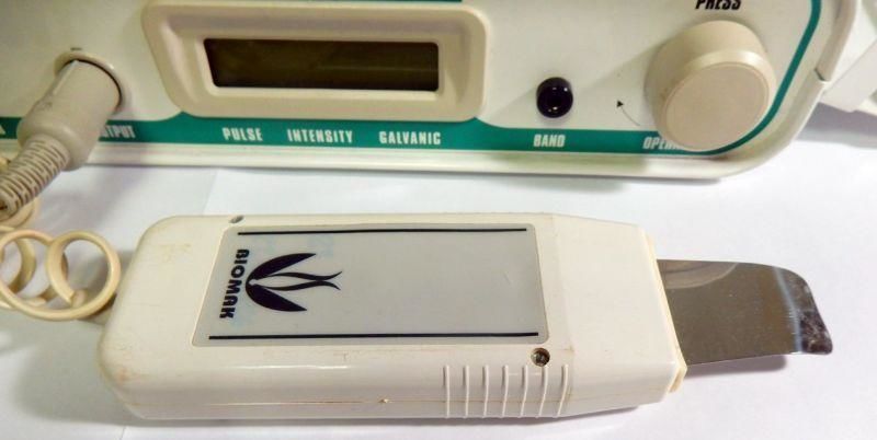 biomak-biosonic-bs100-peeling-kawitacyjnymikroma-zasilanie-209566-1