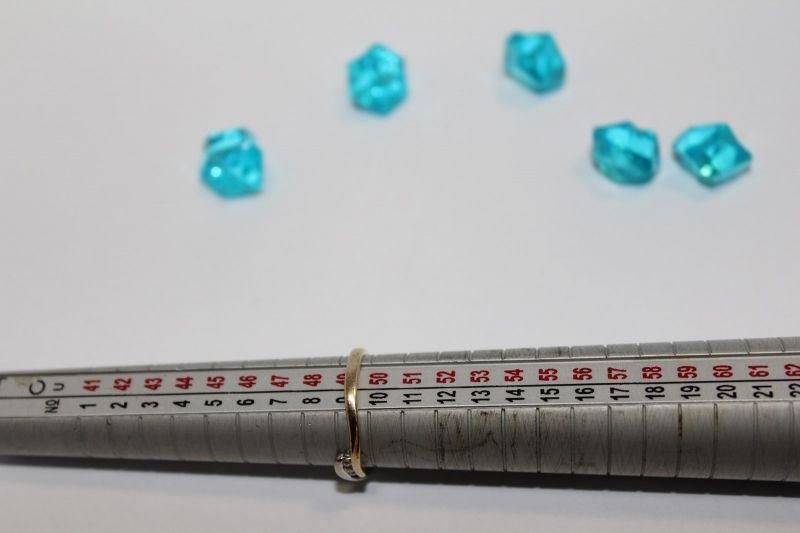 pierscionek-z-diamentami-160g-pr585-rodzaj-2205-16