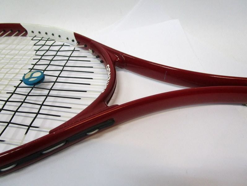 rakieta-do-tenisa-artengo-kod-producenta-1234