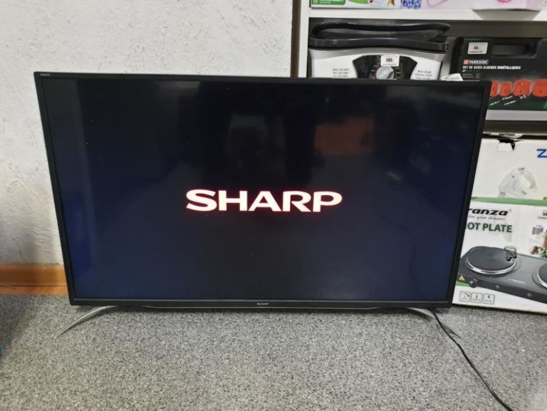TV SHARP LC40CFE6352E - TYLKO ODBIÓR OSOBISTY