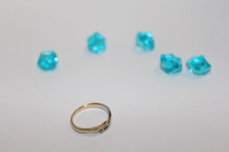 pierscionek-z-diamentami-160g-pr585-stan-11323-2