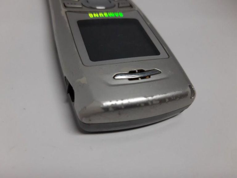TELEFON SAMSUNG C100 (USZKODZONY)