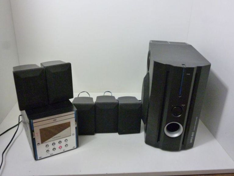 KINO DOMOWE GRUNDIG UMS 6400 DVD SUBWOOFER