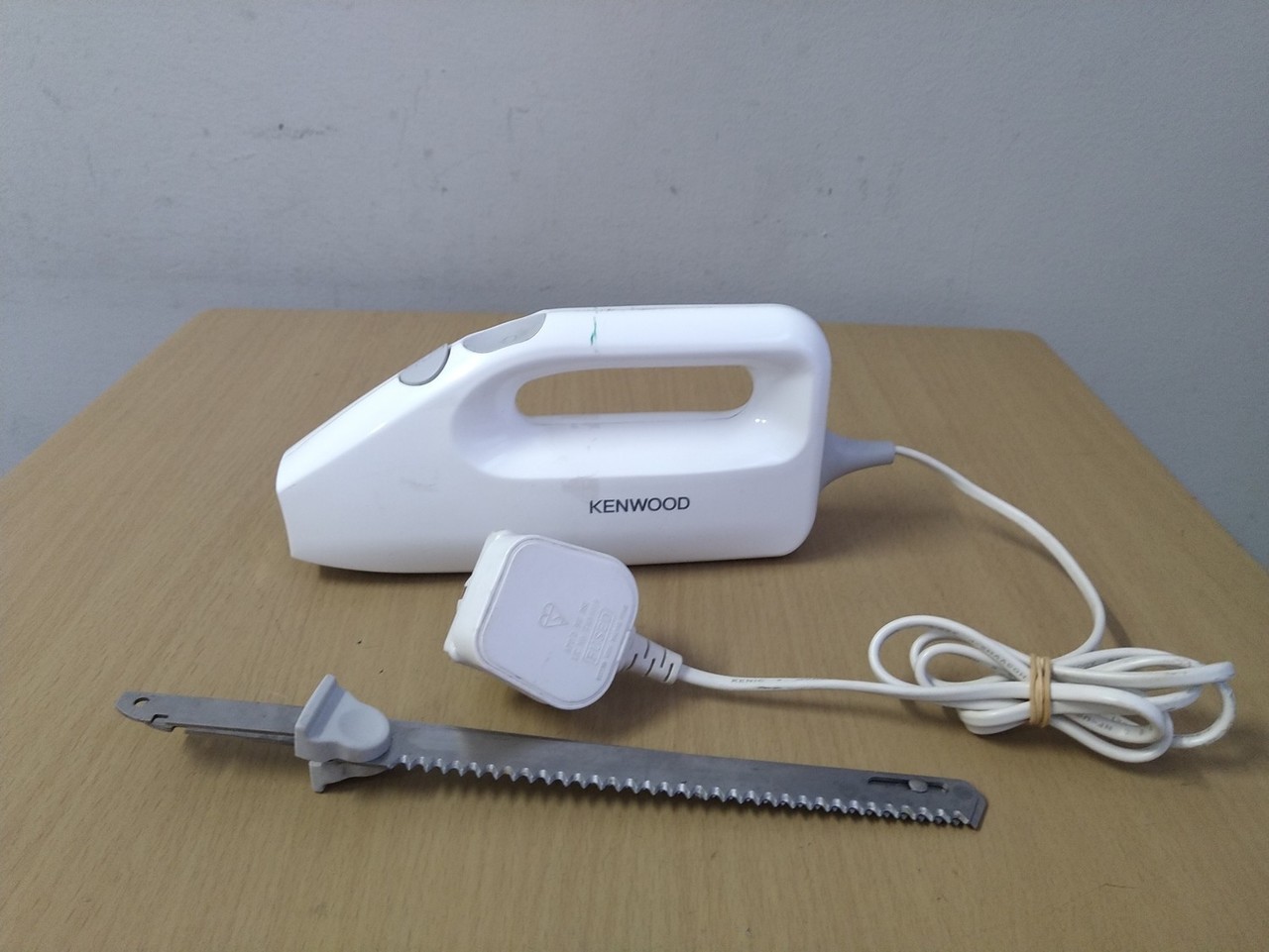 noz-elektryczny-kenwood-prochnika-13-lodz