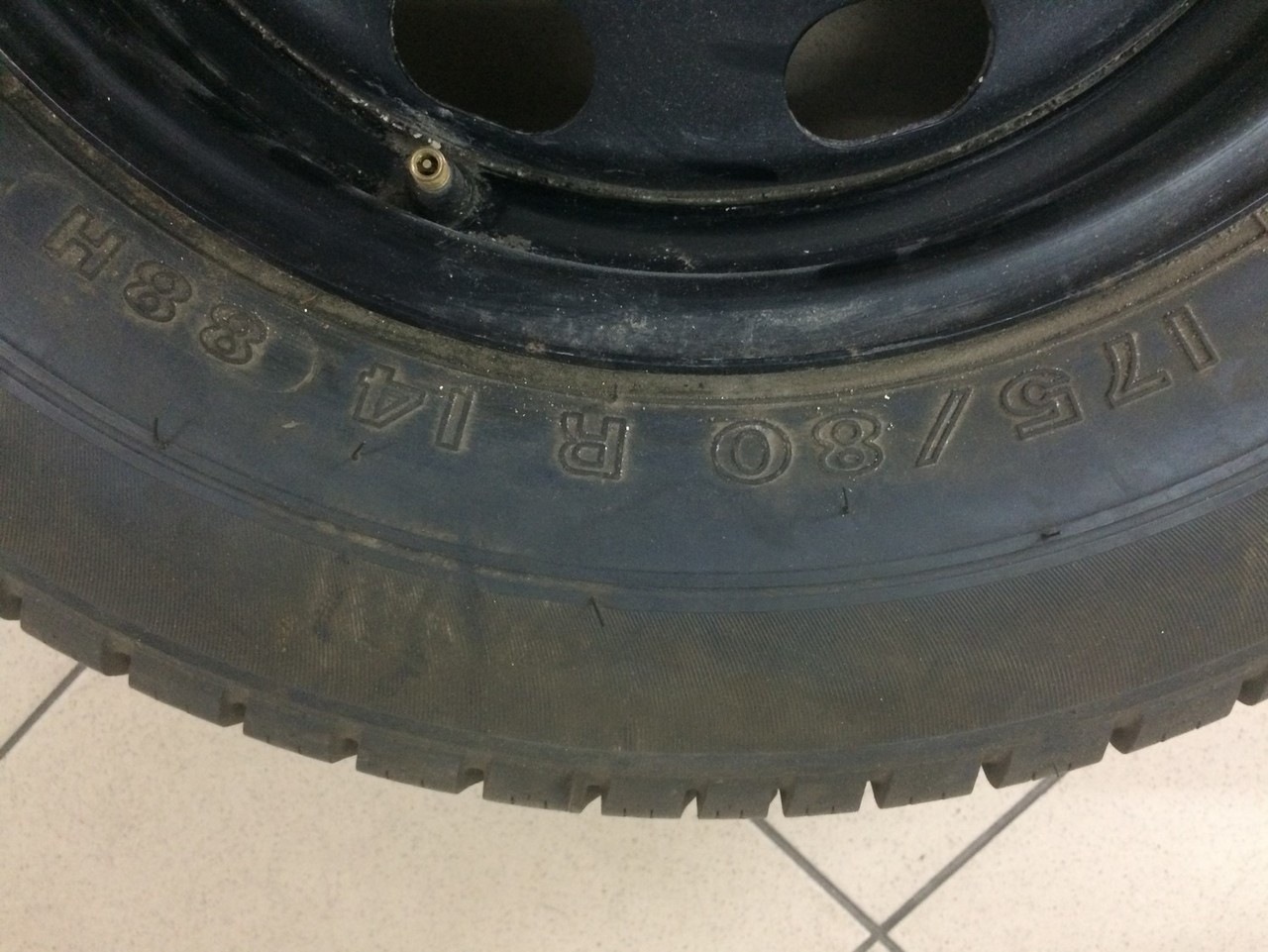 kolo-dojazdowe-z-opona-firestone-f-580-ean-gtin-3286340109017