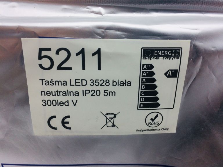 TAŚMA LED 5M 3528 300 LED IP20