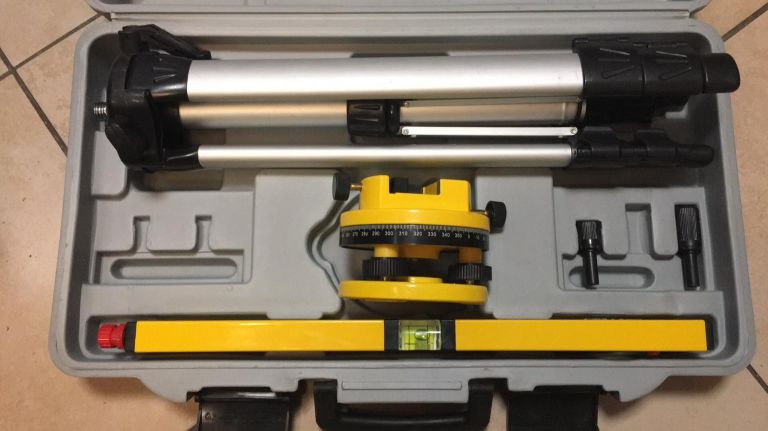 POZIOMICA LASEROWA TOPEX 88901 KPL.