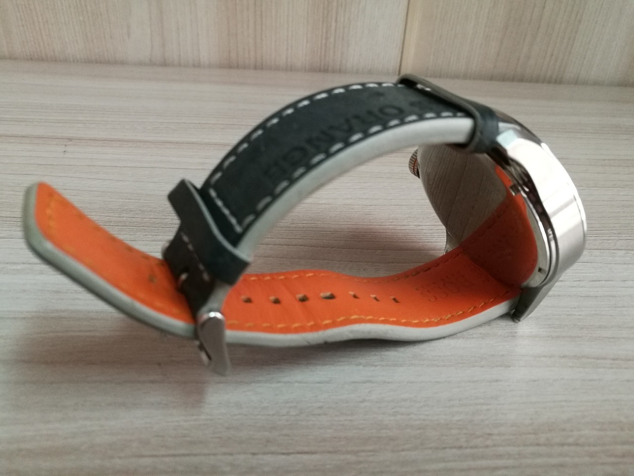 zegarek-hugo-boss-1513228-hb2421142810-kod-producenta-123456789