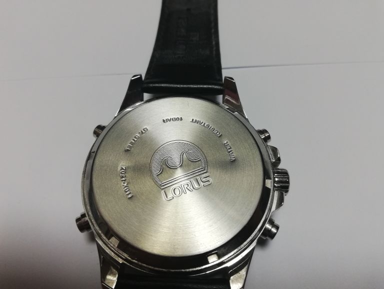 ZEGAREK MĘSKI LORUS Z021-X011