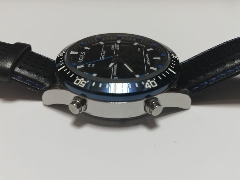 ZEGAREK MĘSKI LORUS Z021-X011