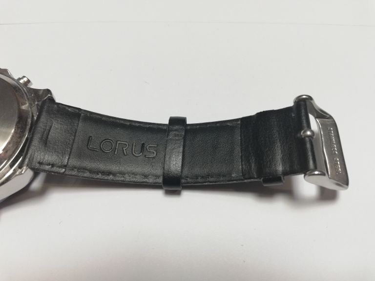 ZEGAREK MĘSKI LORUS Z021-X011