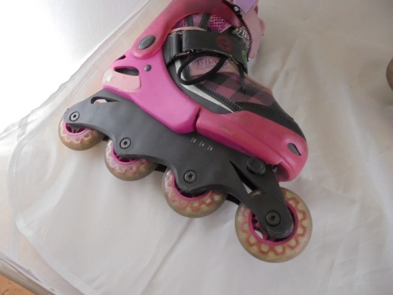 ROLKI BRATZ REGULOWANE 34-37