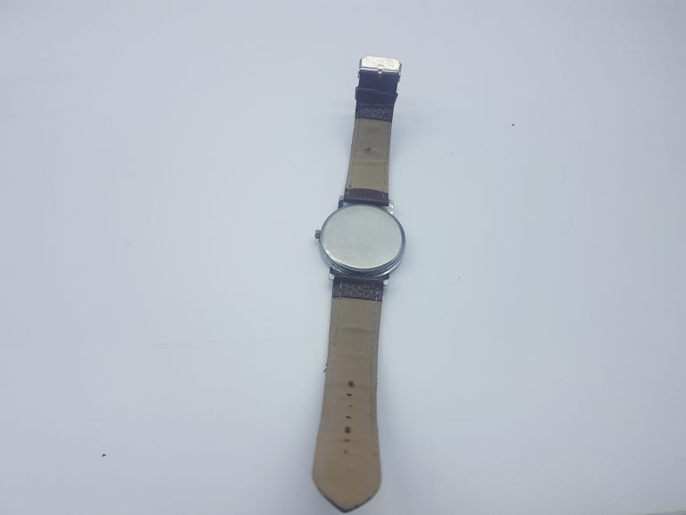 ZEGAREK HONHX