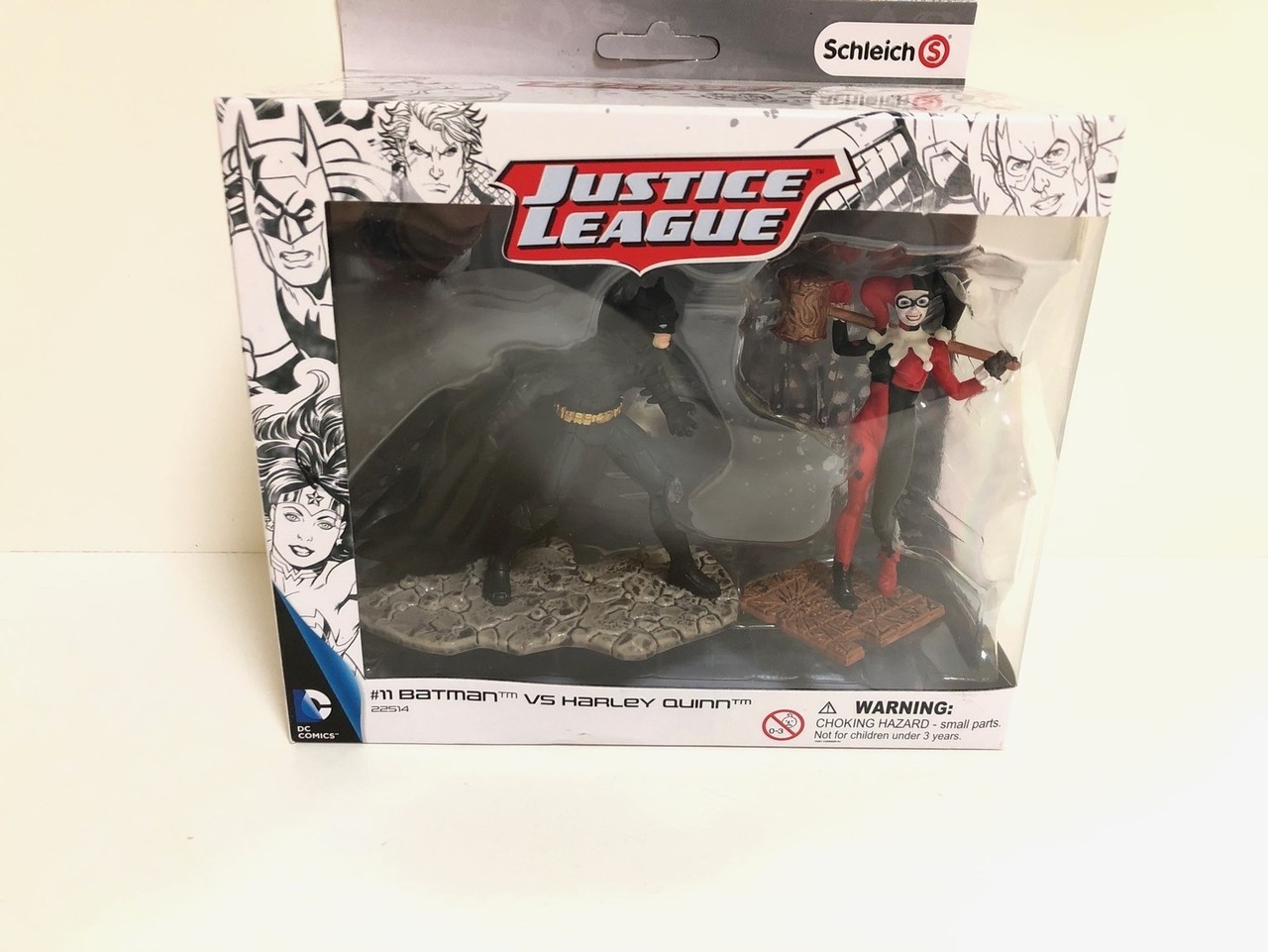 figurka-justice-leauge-batman-vs-harley-quinn-walbrzyska-48a-paw-20-warszawa