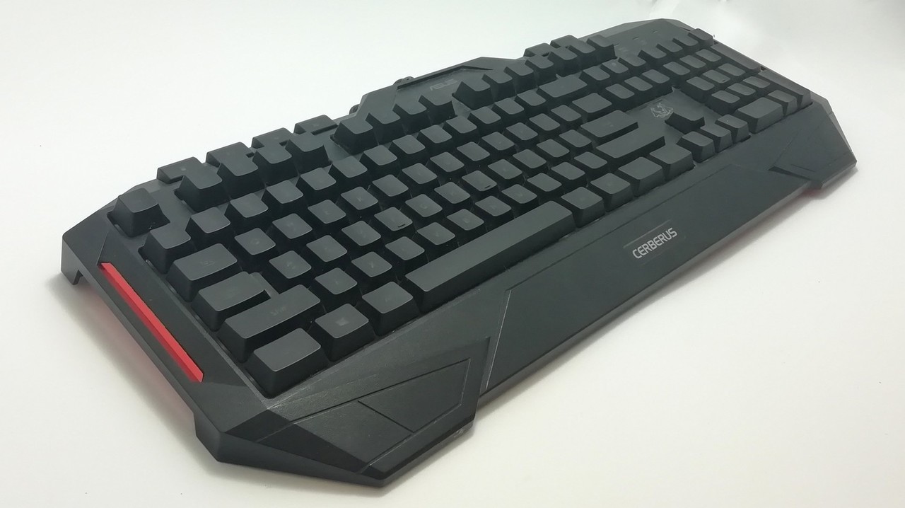 klawiatura-asus-cerberus-stan-uzywany