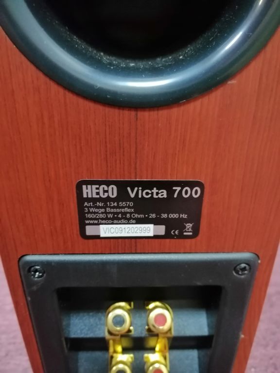 KOLUMNA HECO VICTA 700