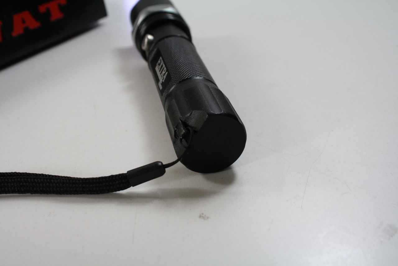 latarka-swat-zrodlo-swiatla-led