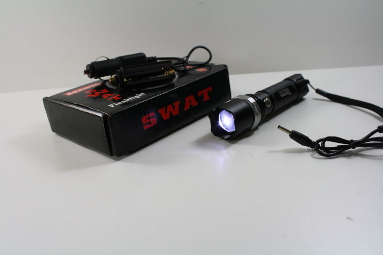 latarka-swat-walbrzyska-48a-paw-20-warszawa