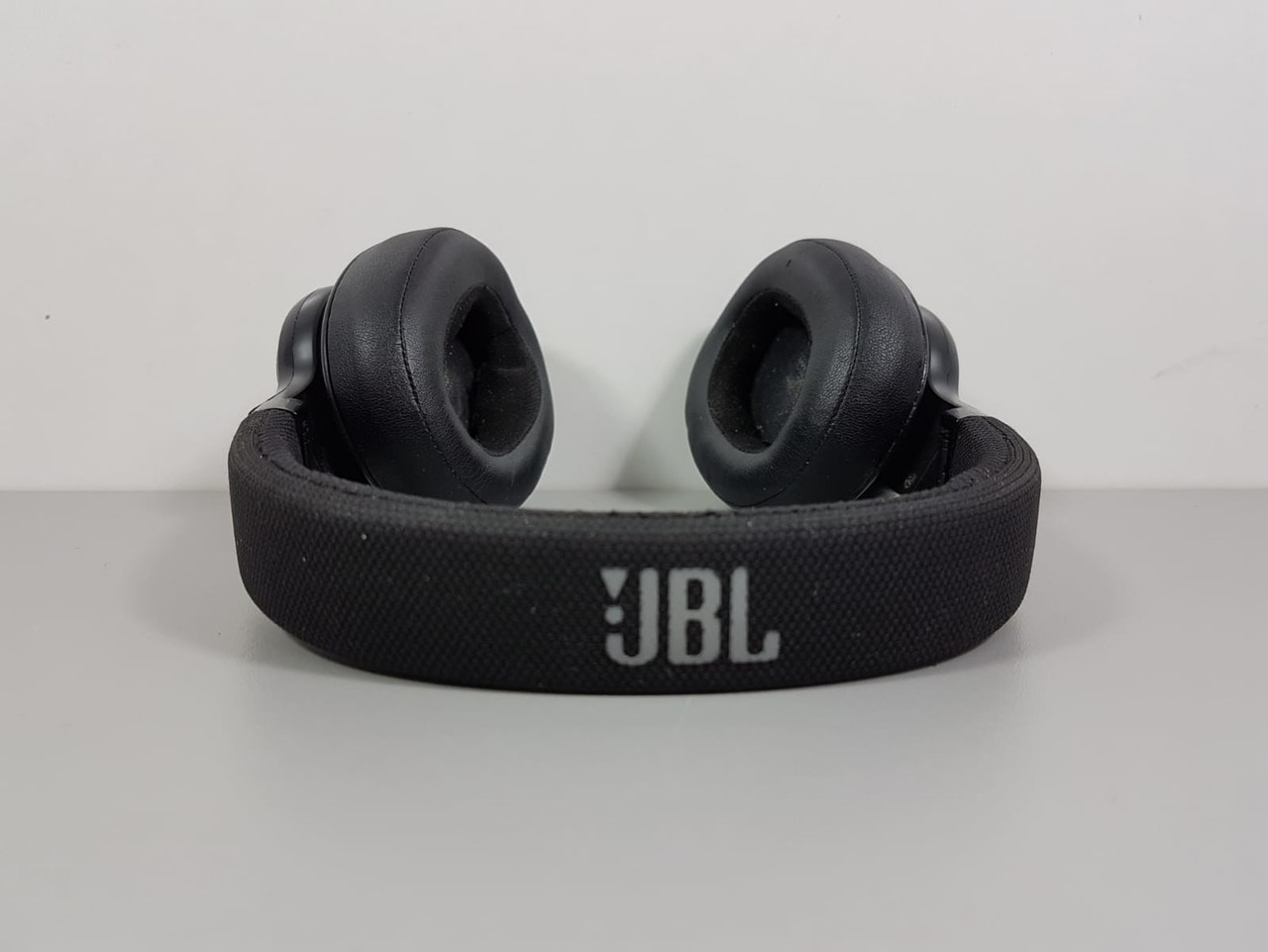 bezprzewodowe-sluchawki-jbl-e55bt-mega-okazja-kolejowa-14-ziebice-it