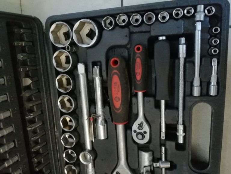 ZESTAW KLUCZY CHROME VANADIUM XL TOOLS