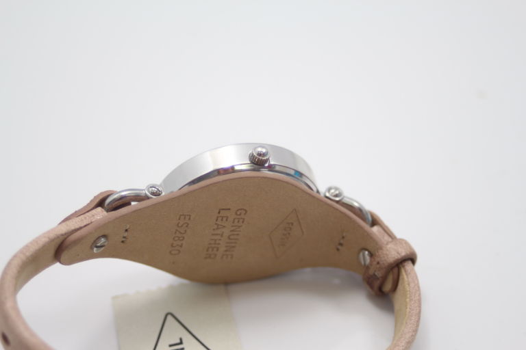 zegarek-fossil-es2830-pudelko-rodzaj-analogowe