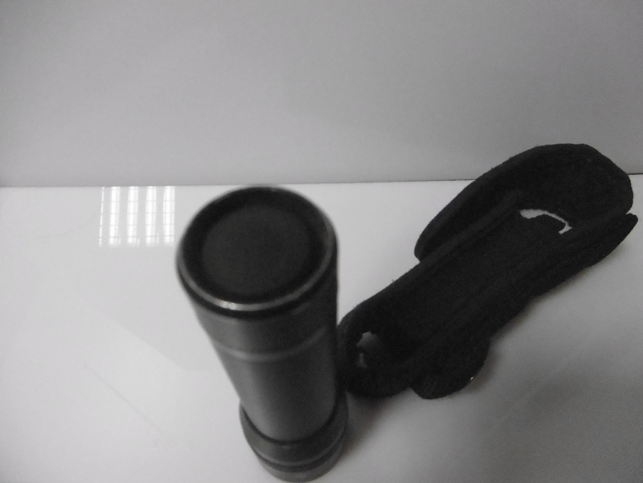 latarka-mactronic-sniper-32-etui-cechy-dodatkowe-brak