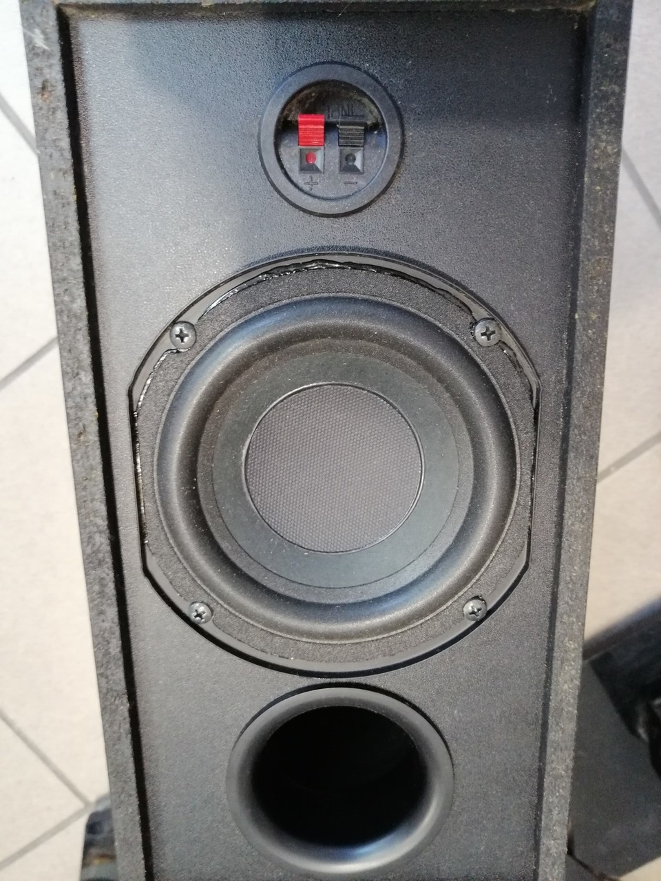 kino-domowe-samsung-ht-f4550-51-500w-czarny-model-ht-f4550