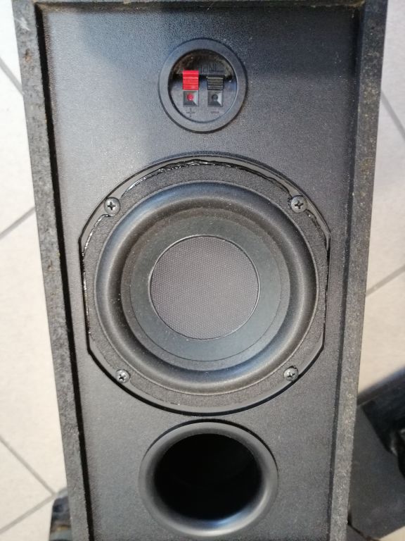 KINO DOMOWE SAMSUNG HT-F4550 5.1 500W CZARNY