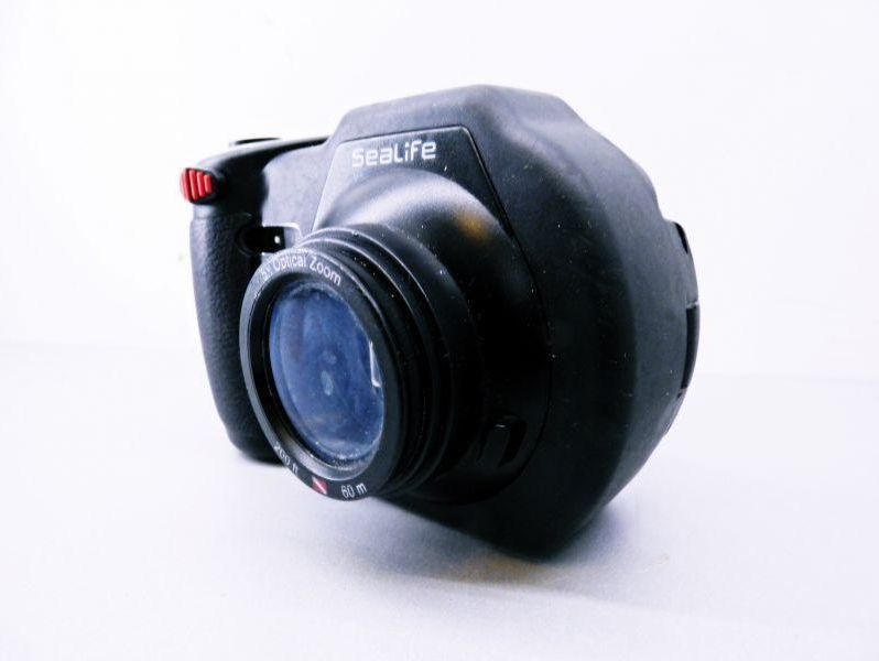 obudowa-wodoodporna-do-aparatu-sealife-dc1400-stan-uzywany